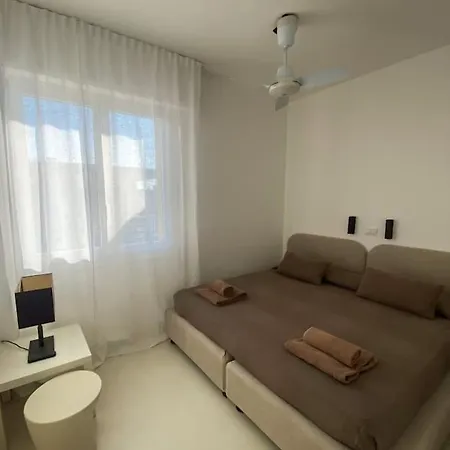 Appartamento Piazza Nember Attico Con Vista Mare Lido di Jesolo